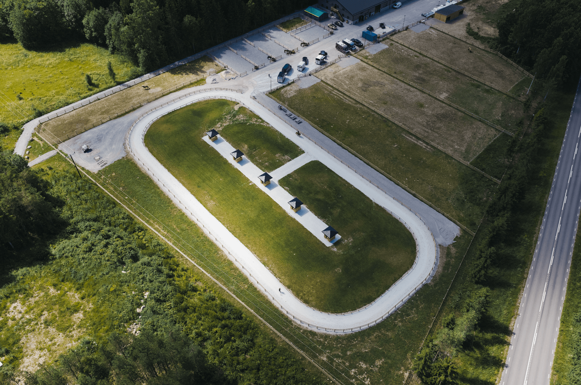 Fullskalig ovalbana